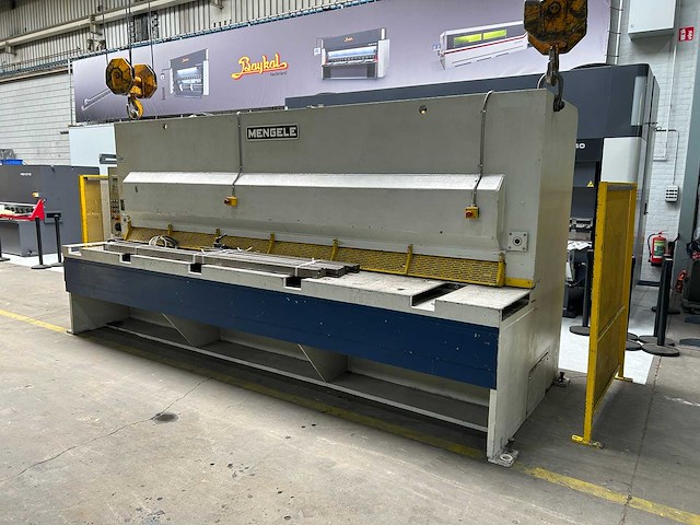 Mengele - s8-4000, 4050x8mm - cnc guillotineschaar - 1998 - afbeelding 7 van  13