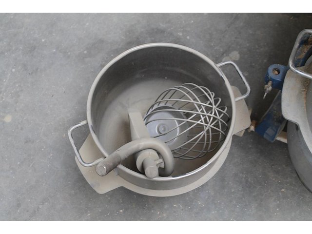 Mengmachine / deegmenger wodschow r40. bouwjaar 1984. - afbeelding 3 van  5