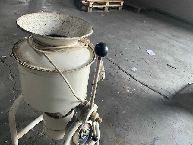 Mengmachine - afbeelding 9 van  10