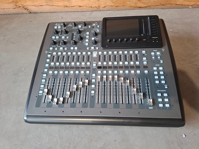 Mengtafel, behringer, x32 compact, s16 snake in flightcase - afbeelding 1 van  11