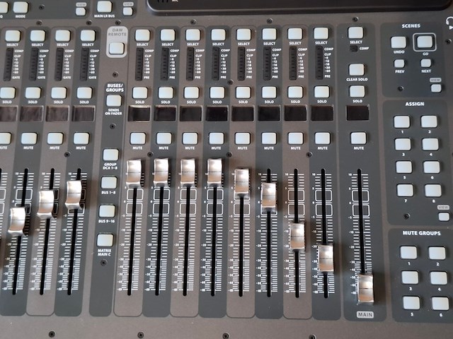 Mengtafel, behringer, x32 compact, s16 snake in flightcase - afbeelding 7 van  11