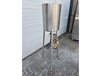 Mengtank met vloeistofpomp - afbeelding 2 van  3