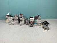 Mengterrein diverse medische apparatuur - afbeelding 1 van  8