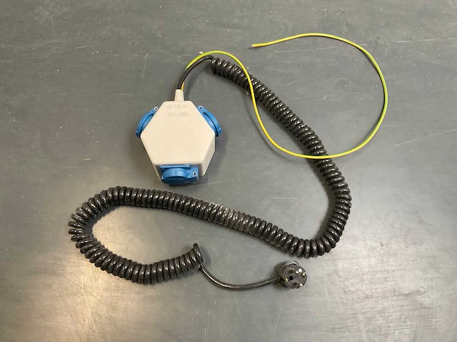 Mennekes 3-voudige verlengsnoeren (5x) - afbeelding 1 van  2