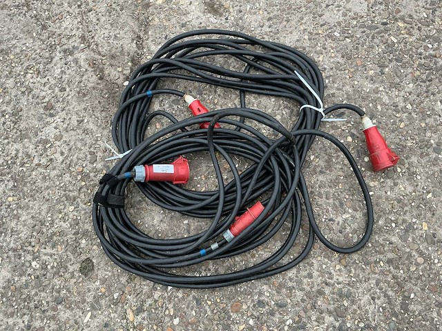 Mennekes 32a krachtstroom kabel (2x) - afbeelding 1 van  3