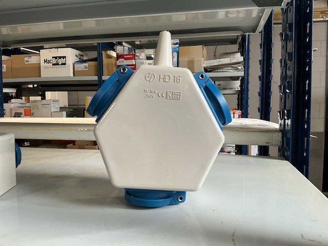 Mennekes contactdozen (5x) - afbeelding 2 van  4