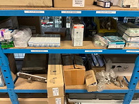 Mennekes diverse elektro- en installatie materialen en lampen - afbeelding 2 van  53