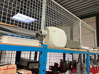 Mennekes diverse elektro- en installatie materialen en lampen - afbeelding 24 van  53