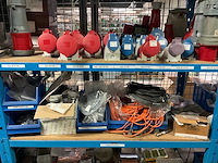 Mennekes diverse elektro- en installatie materialen en lampen - afbeelding 31 van  53