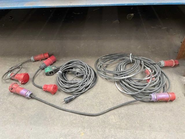 Mennekes krachtstroom kabel - afbeelding 1 van  5