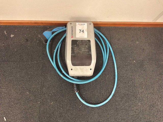 Mennekes laadstation met kabel - afbeelding 4 van  8