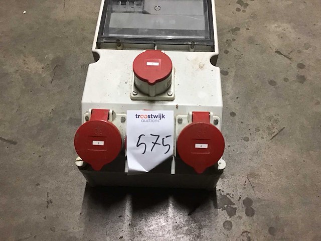 Mennekes stekkerdoos combinatie - afbeelding 2 van  2