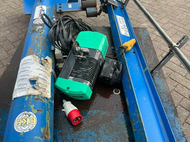 Mennens 500 kg portaalkraan - afbeelding 14 van  16