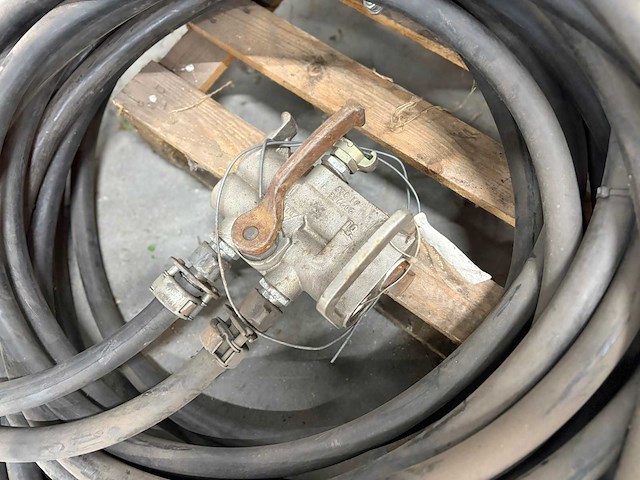 Mennens hijs-en lierinstallatie - afbeelding 9 van  9