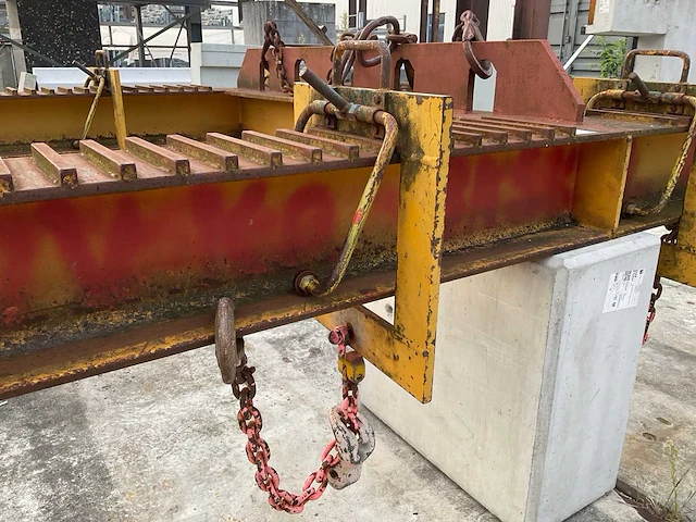 Mennens hijsframe - afbeelding 7 van  20