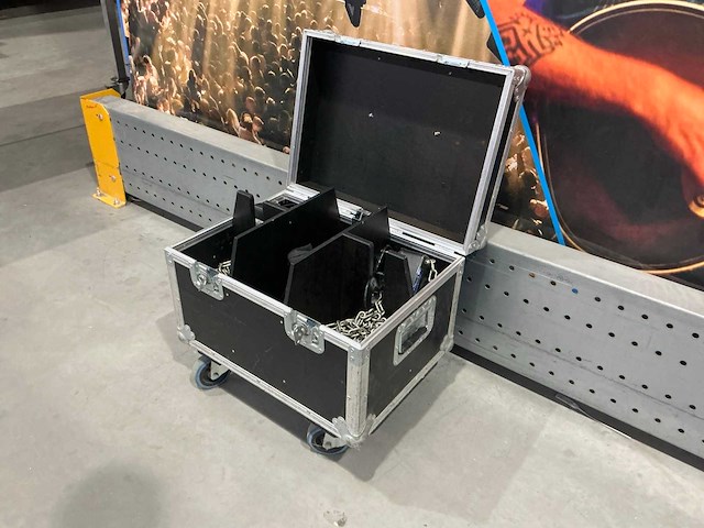 Mennens kettingtakel (2x) - afbeelding 1 van  5