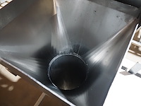 Mennens - afbeelding 2 van  16