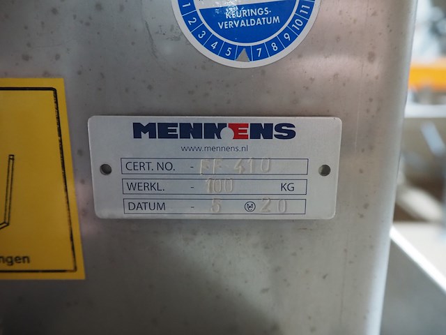 Mennens - afbeelding 8 van  16