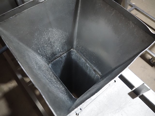 Mennens - afbeelding 13 van  16