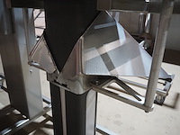 Mennens - afbeelding 14 van  16