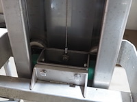 Mennens - afbeelding 2 van  15