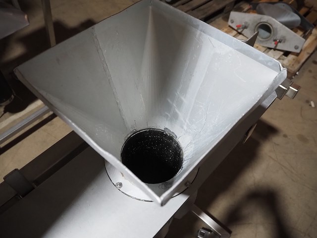 Mennens - afbeelding 11 van  15