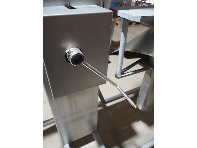 Mennens - afbeelding 15 van  15