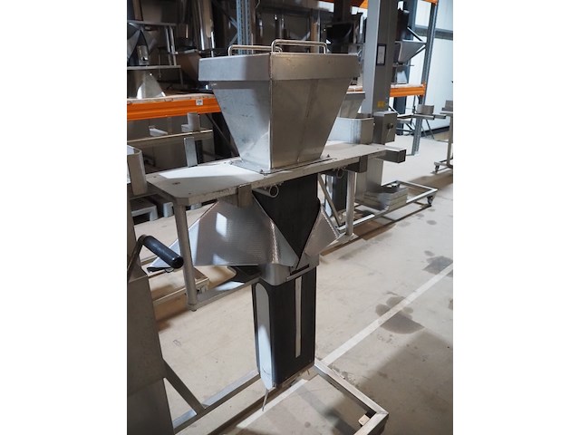 Mennens - afbeelding 12 van  14