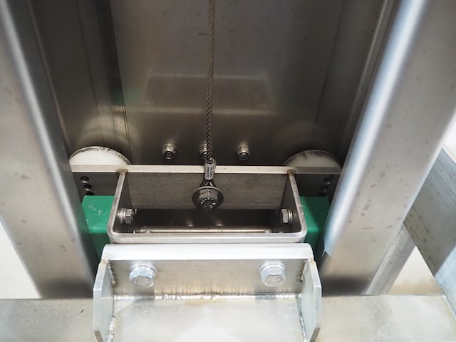 Mennens - afbeelding 3 van  12