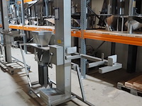 Mennens - afbeelding 5 van  12