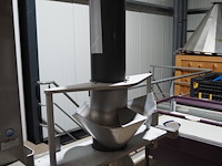 Mennens - afbeelding 15 van  15