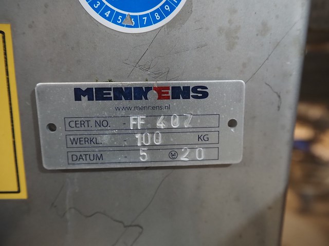 Mennens - afbeelding 7 van  15