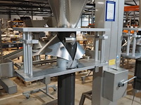 Mennens - afbeelding 11 van  15