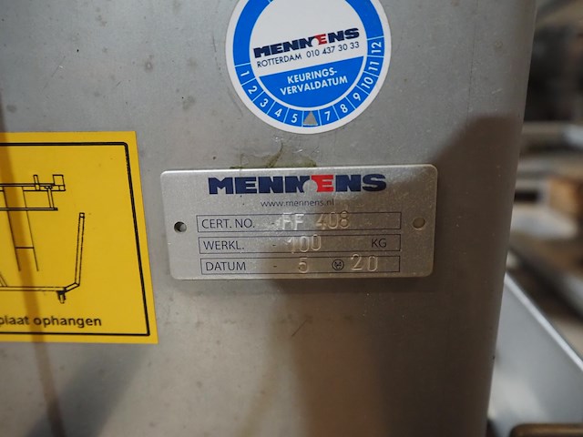 Mennens - afbeelding 7 van  15