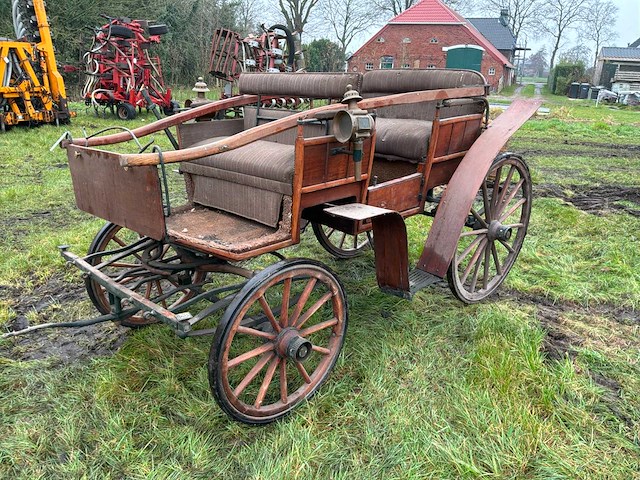 Menwagen/paardenkar - afbeelding 1 van  8