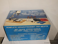 Meopta vergroter. - afbeelding 1 van  2