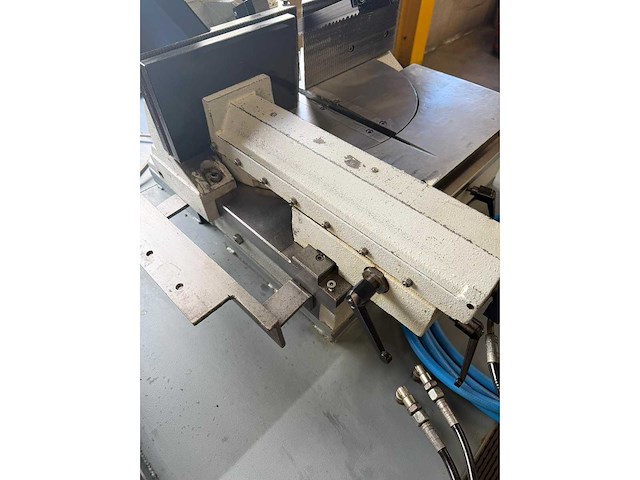 Mep - shark 332sxi evo - metalen horizontale bandzaagmachine - afbeelding 16 van  17