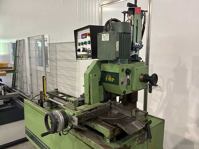 Mep tiger 350 ax electronic volautomatische afkortcirkelzaagmachine - afbeelding 14 van  17