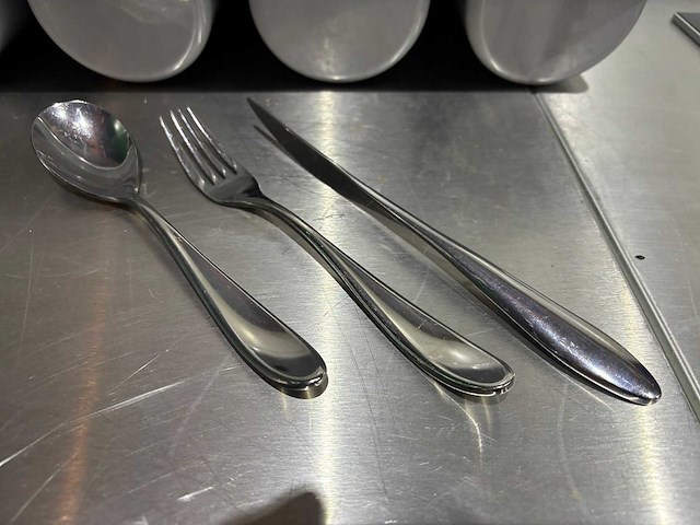 Mepra inox italy - forma - 150-delige bestekset - afbeelding 2 van  5