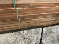 Meranti balken 63x205 mm gevingerlast en gelamineerd (50x) - afbeelding 8 van  8