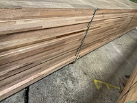 Meranti balken 63x205 mm gevingerlast en gelamineerd (50x) - afbeelding 6 van  6