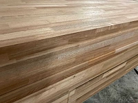 Meranti balken 63x76 mm gevingerlast en gelamineerd (120x) - afbeelding 5 van  5