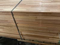 Meranti balken 63x86 mm gevingerlast en gelamineerd (110x) - afbeelding 4 van  4