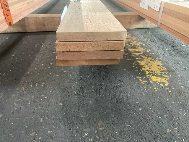 Meranti geschaafd 190x1400 mm (4x) - afbeelding 3 van  5