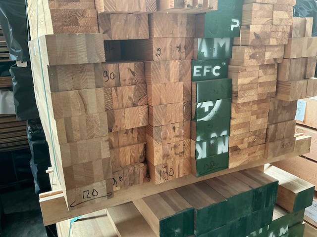 Meranti kozijnhout - afbeelding 2 van  3