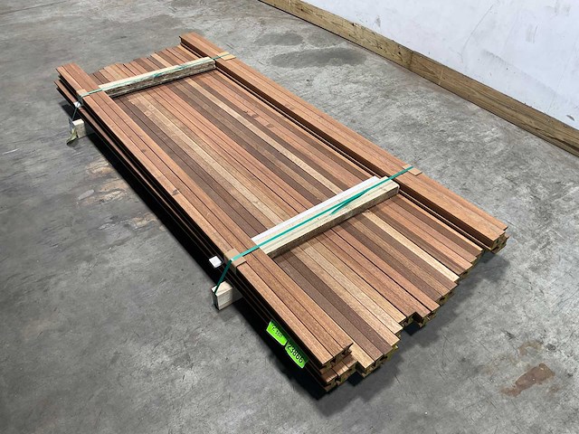 Merbau hardhouten stolpnaald profiel-n 215x5,6x4 cm (30x) - afbeelding 1 van  8