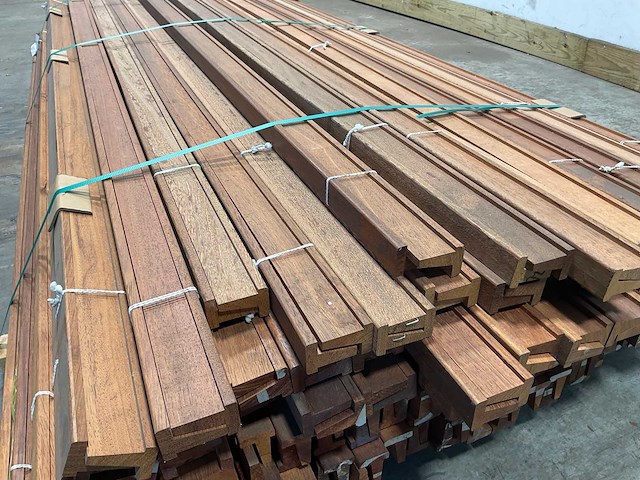 Merbau hardhouten tongnaald profiel-n1 - 215x4,9x3,5 cm (179x) - afbeelding 4 van  9