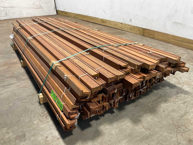 Merbau hardhouten tongnaald profiel-n1 - 215x4,9x3,5 cm (179x) - afbeelding 6 van  9