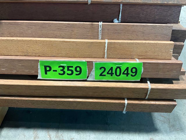 Merbau hardhouten tongnaald profiel-n1 - 215x4,9x3,5 cm (179x) - afbeelding 7 van  9
