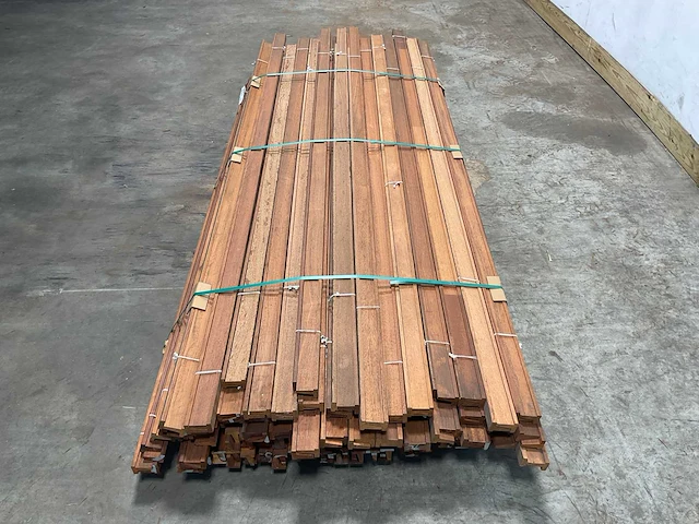 Merbau hardhouten tongnaald profiel-n1 - 215x4,9x3,5 cm (179x) - afbeelding 5 van  9